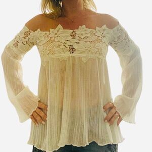 Aghata OffWhite Blouse